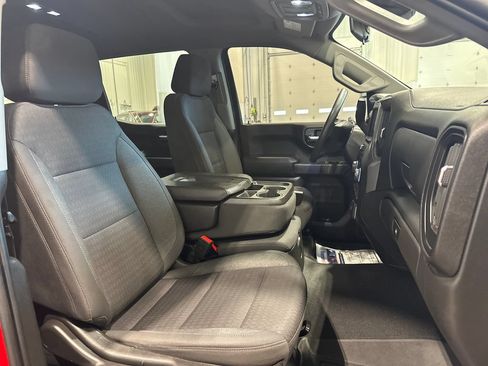 Used 2022 Chevrolet Silverado 1500 Custom AWD/4WD image 34