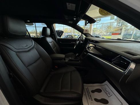 Used 2023 Cadillac XT6 Sport AWD/4WD image 40