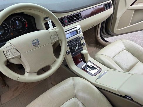 Used 2008 Volvo XC70 3.2 AWD/4WD image 29
