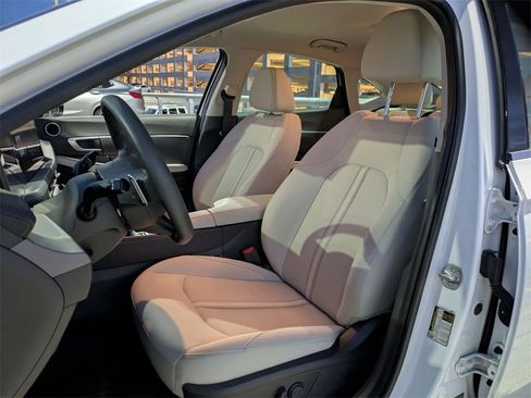 Used 2025 Hyundai Sonata SEL image 22