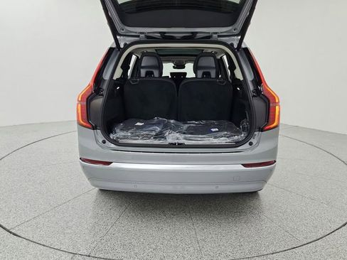 New 2026 Volvo XC90 B6 Plus w/ Protection Package Premier image 27