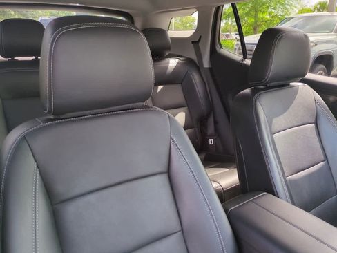 Used 2023 GMC Terrain SLT AWD/4WD image 7