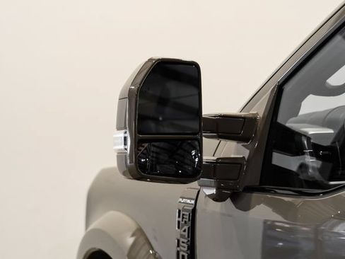 Used 2026 Ford F450 Platinum w/ Platinum Plus Package AWD/4WD image 39