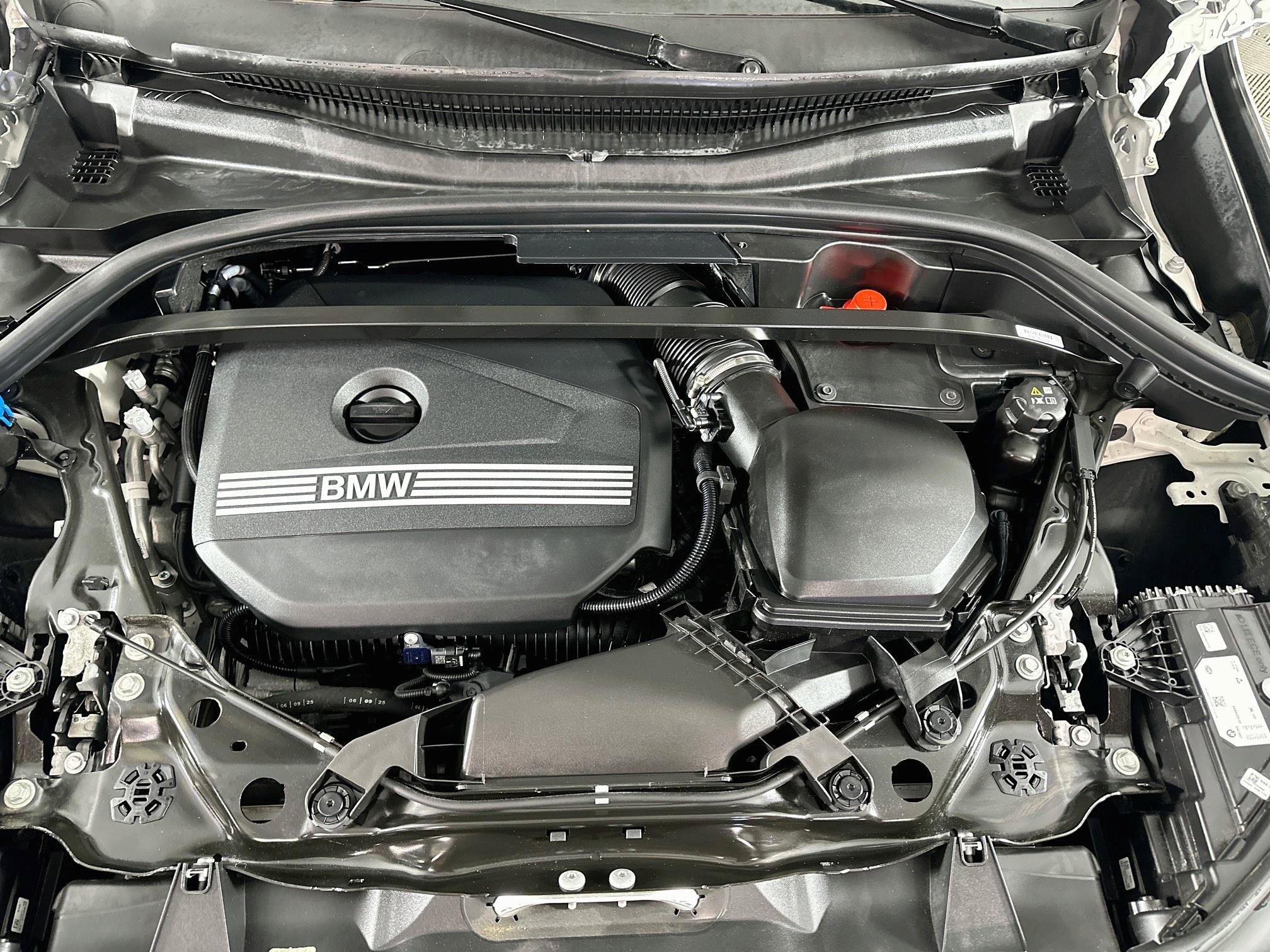 Used 2026 BMW X1 xDrive28i AWD/4WD image 34