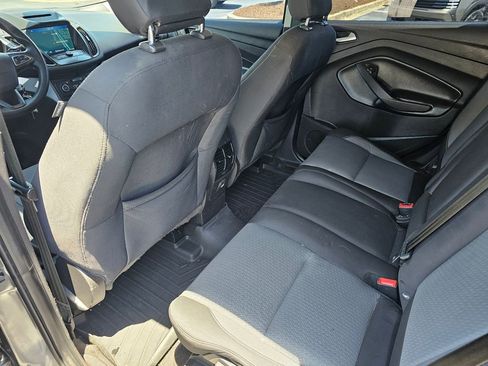 Used 2018 Ford Escape SE w/ Ford Safe & Smart Package AWD/4WD image 11