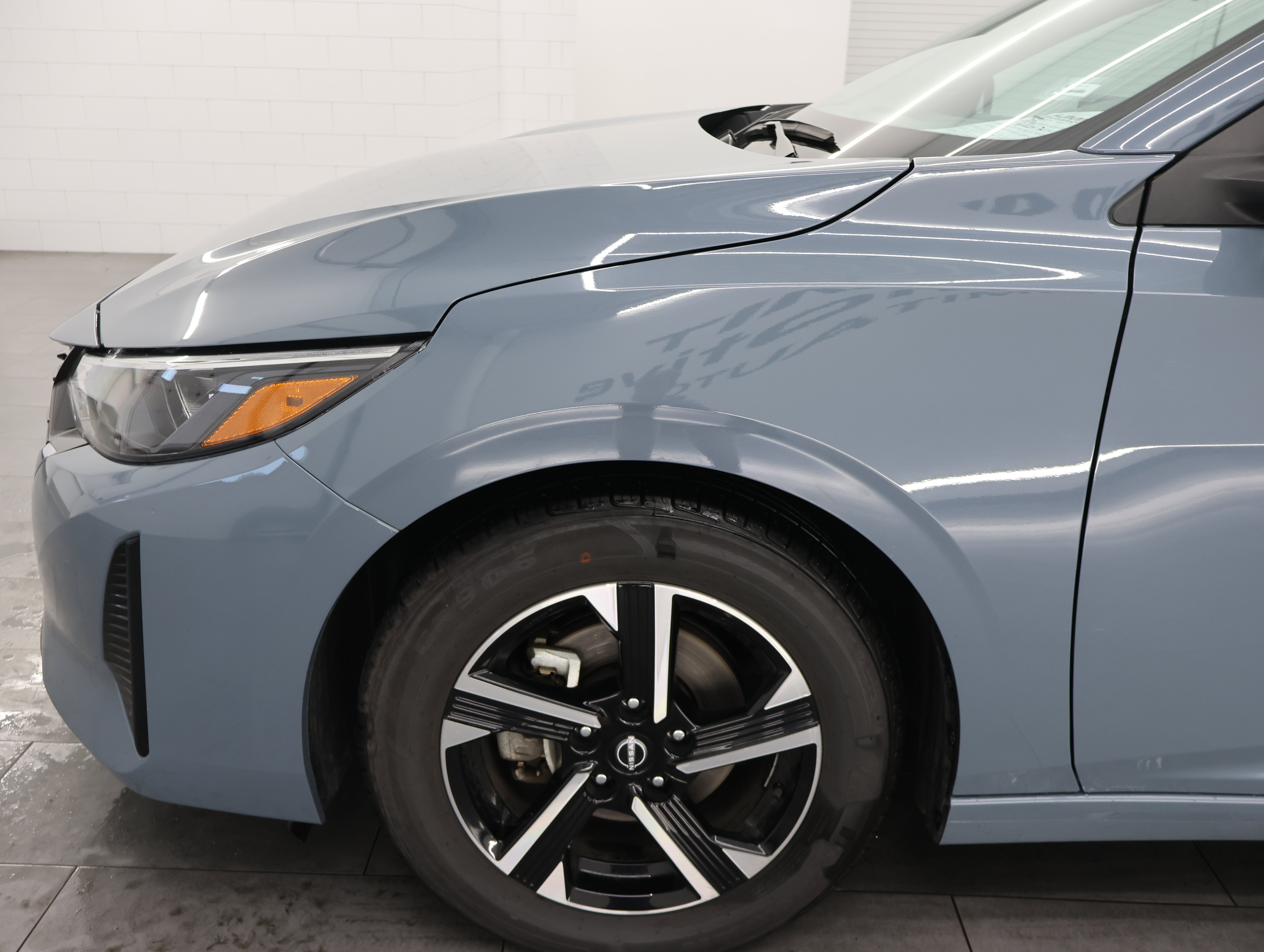 Used 2024 Nissan Sentra SV FWD image 31