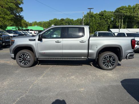 New 2026 GMC Sierra 1500 AT4 w/ AT4 Premium Package AWD/4WD image 2