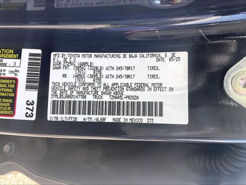 Used 2025 Toyota Tacoma SR5 AWD/4WD image 36