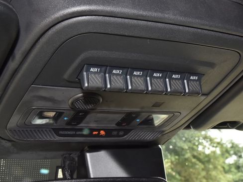 Used 2023 Ford Bronco Outer Banks AWD/4WD image 36