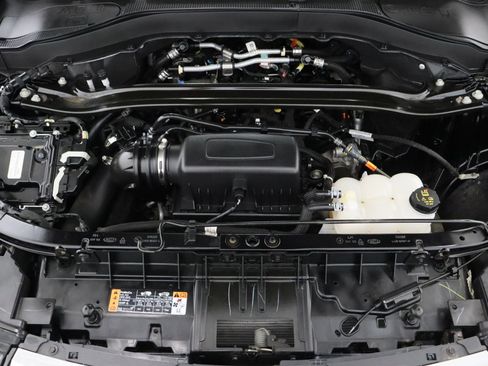 Used 2024 Ford Explorer Limited image 43