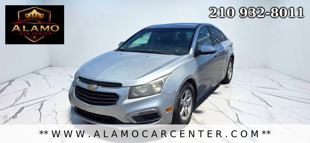 Used 2015 Chevrolet Cruze LT FWD image 1