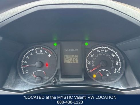 Used 2016 Toyota Tacoma SR w/ Towing Package image 38