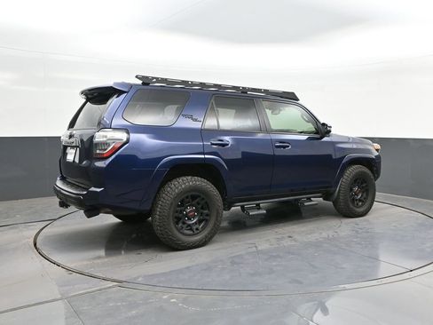 Used 2019 Toyota 4Runner TRD Off-Road Premium AWD/4WD image 15