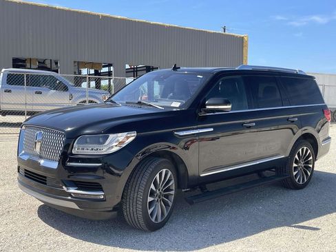 Used 2020 Lincoln Navigator Reserve w/ Luxury Package AWD/4WD image 7