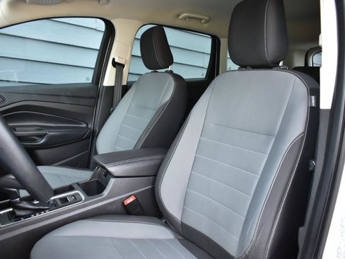Used 2019 Ford Escape S FWD image 23