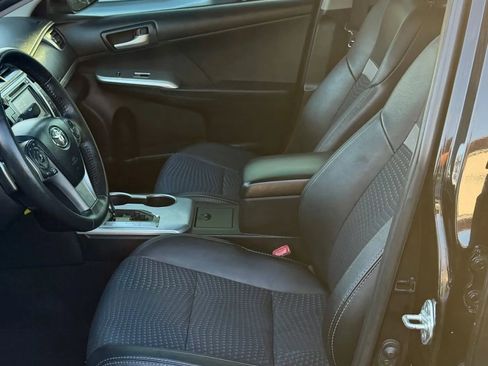 Used 2012 Toyota Camry SE image 11