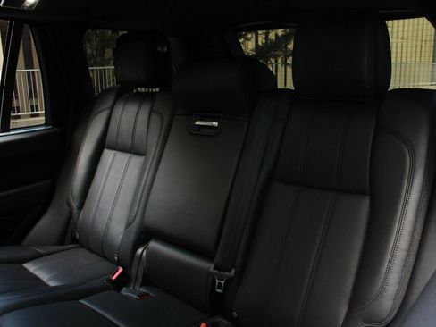 Used 2017 Land Rover Range Rover Long Wheelbase Supercharged image 18