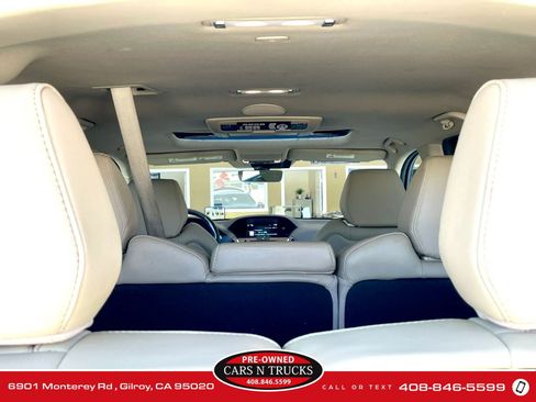 Used 2017 Acura MDX FWD w/ Tech & Entertainment image 12