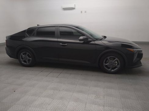 Used 2025 Kia K4 FWD image 11
