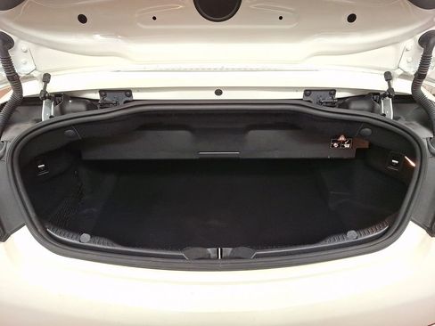 Used 2018 Mercedes-Benz C 300 4MATIC Cabriolet image 25