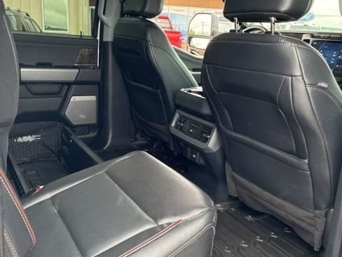 Used 2024 Ford F250 Lariat w/ FX4 Off-Road Package AWD/4WD image 15