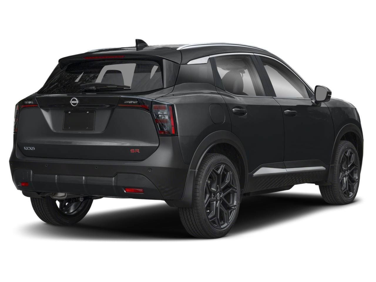 Used 2026 Nissan Kicks SR AWD/4WD image 2