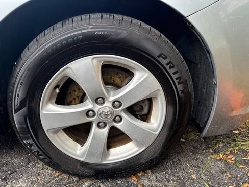 Used 2014 Toyota Sienna LE FWD image 9