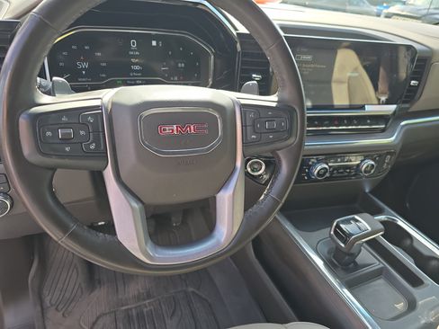 Used 2023 GMC Sierra 1500 SLT w/ SLT Premium Plus Package AWD/4WD image 16