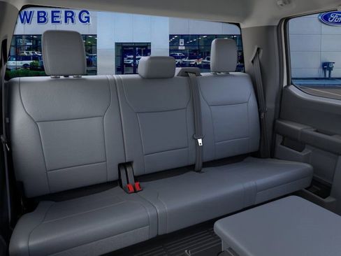 New 2026 Ford F250 XL w/ XL Chrome Package image 11