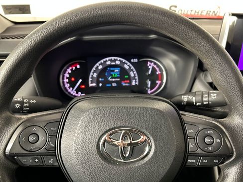 Used 2024 Toyota RAV4 XLE image 13