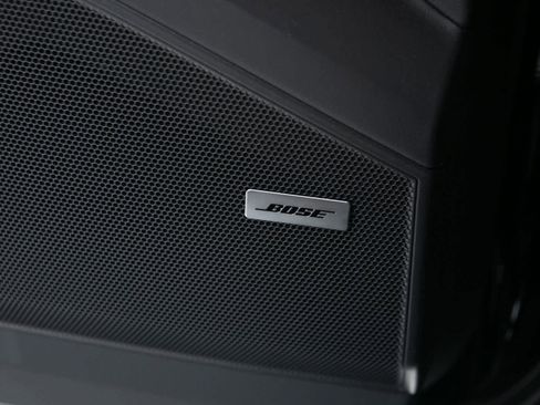 New 2026 Porsche Cayenne image 28