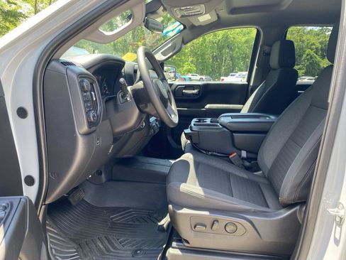 Used 2024 Chevrolet Silverado 1500 Custom Trail Boss w/ LPO, Dark Essentials Package AWD/4WD image 20