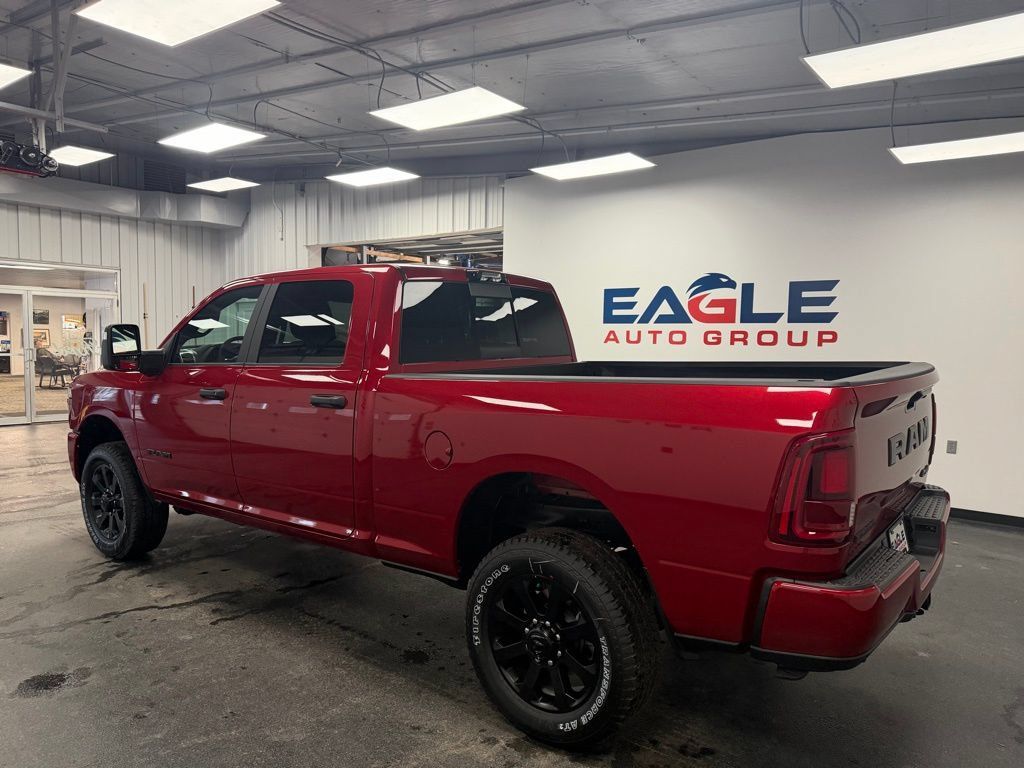 New 2026 RAM 2500 Big Horn AWD/4WD image 6