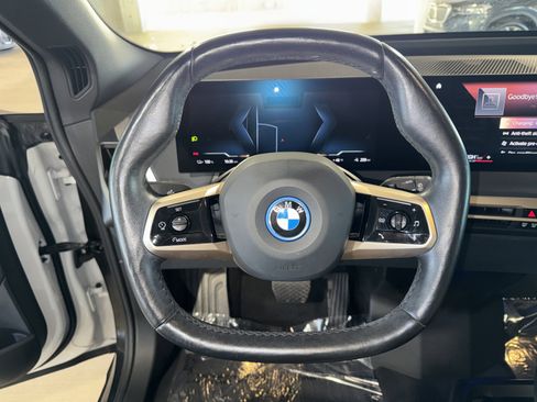 Used 2023 BMW iX xDrive50 w/ Premium Package image 21