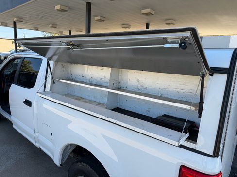 Used 2017 Ford F350 XL image 15
