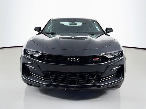 Used 2021 Chevrolet Camaro SS RWD image 2