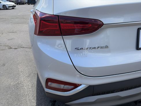 Used 2020 Hyundai Santa Fe SEL AWD/4WD image 22
