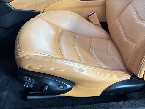 Used 2018 Maserati GranTurismo MC RWD image 16
