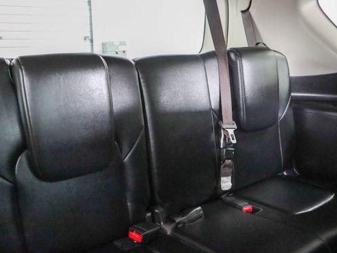 Used 2024 Nissan Armada SL RWD image 31