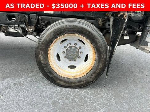 Used 2017 Ford F550 2WD Regular Cab Super Duty image 10