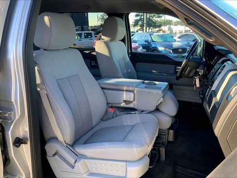 Used 2012 Ford F150 XLT w/ XLT Chrome Pkg image 8