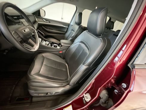 Used 2021 Jeep Grand Cherokee L Limited w/ Trailer Tow Group (B) image 11