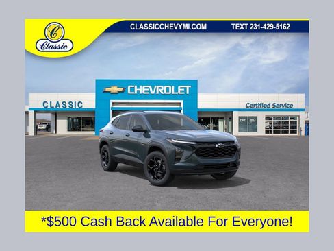 New 2026 Chevrolet Trax LT w/ Driver Confidence Package FWD image 1