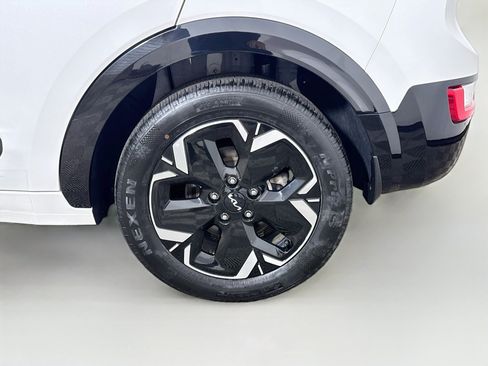 Used 2023 Kia Niro Wind w/ Wind Preserve Package FWD image 28