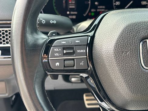 Used 2025 Honda Civic Sport image 17