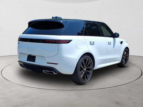 Used 2025 Land Rover Range Rover Sport Dynamic SE AWD/4WD image 5