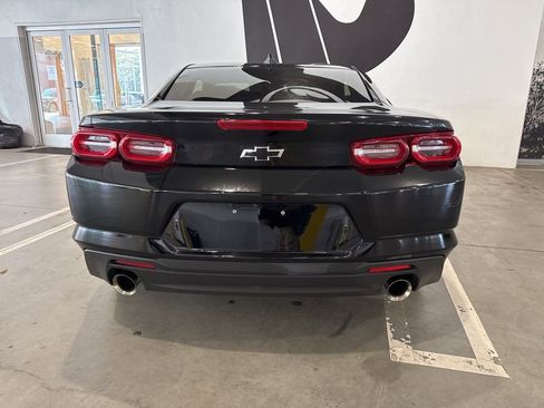 Used 2019 Chevrolet Camaro LT image 5