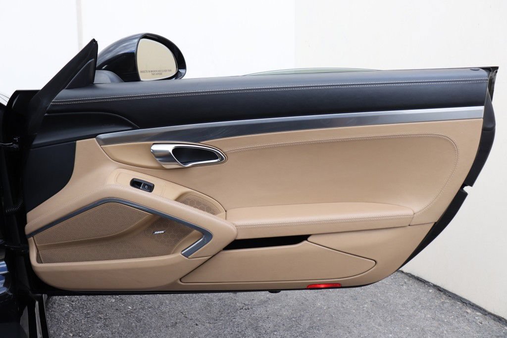 Used 2013 Porsche 911 Carrera w/ Bose Audio Pkg RWD image 38