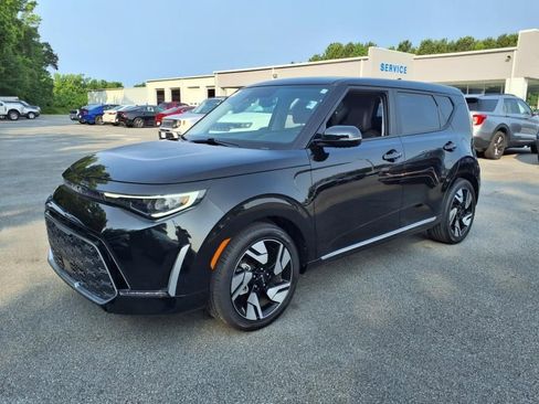 Used 2025 Kia Soul GT-Line w/ GT-Line Technology Package image 5