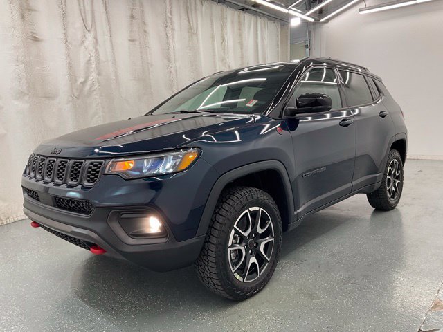 New 2026 Jeep Compass Trailhawk AWD/4WD image 4